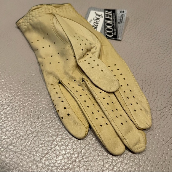NWT Vintage Foot-Joy “The Sta-Sof” Soft Yellow Air Cooled Left Hand Golf Glove. - Picture 8 of 12